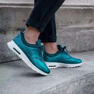 Nike womens size 6.5 Air Max Thea SE Metallic Teal